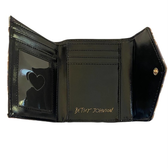 Betsey Johnson Gray Floral Flap Wallet - Picture 4 of 5